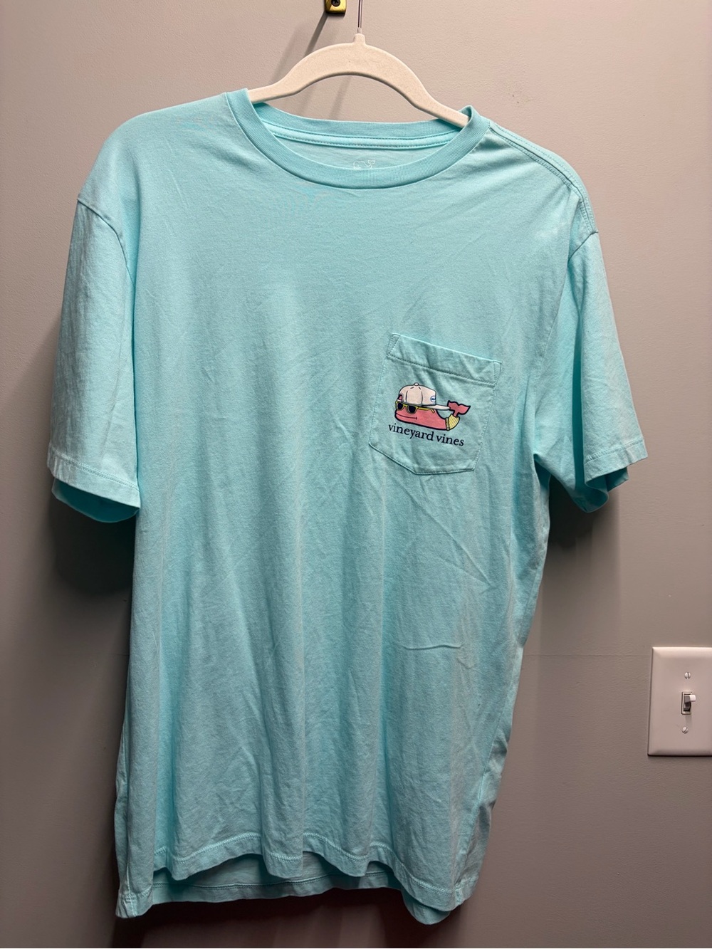Vineyard Vines Short Sleeve Pocket Tee in Aqua Blue